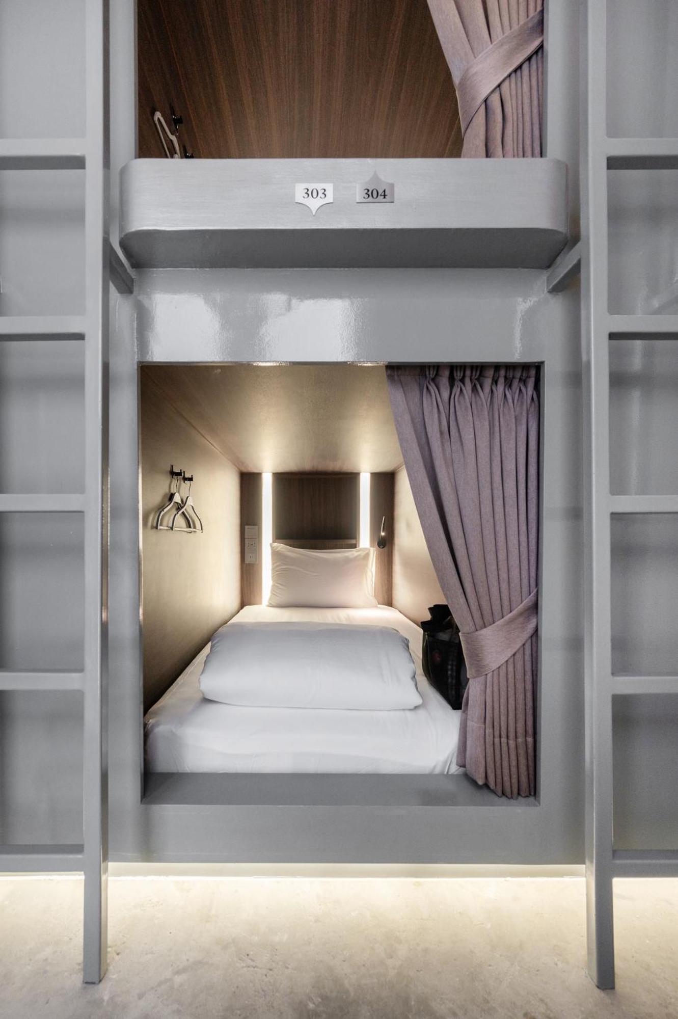 Nidhra Boutique Hotel Bangkok Sukhumvit Bagian luar foto